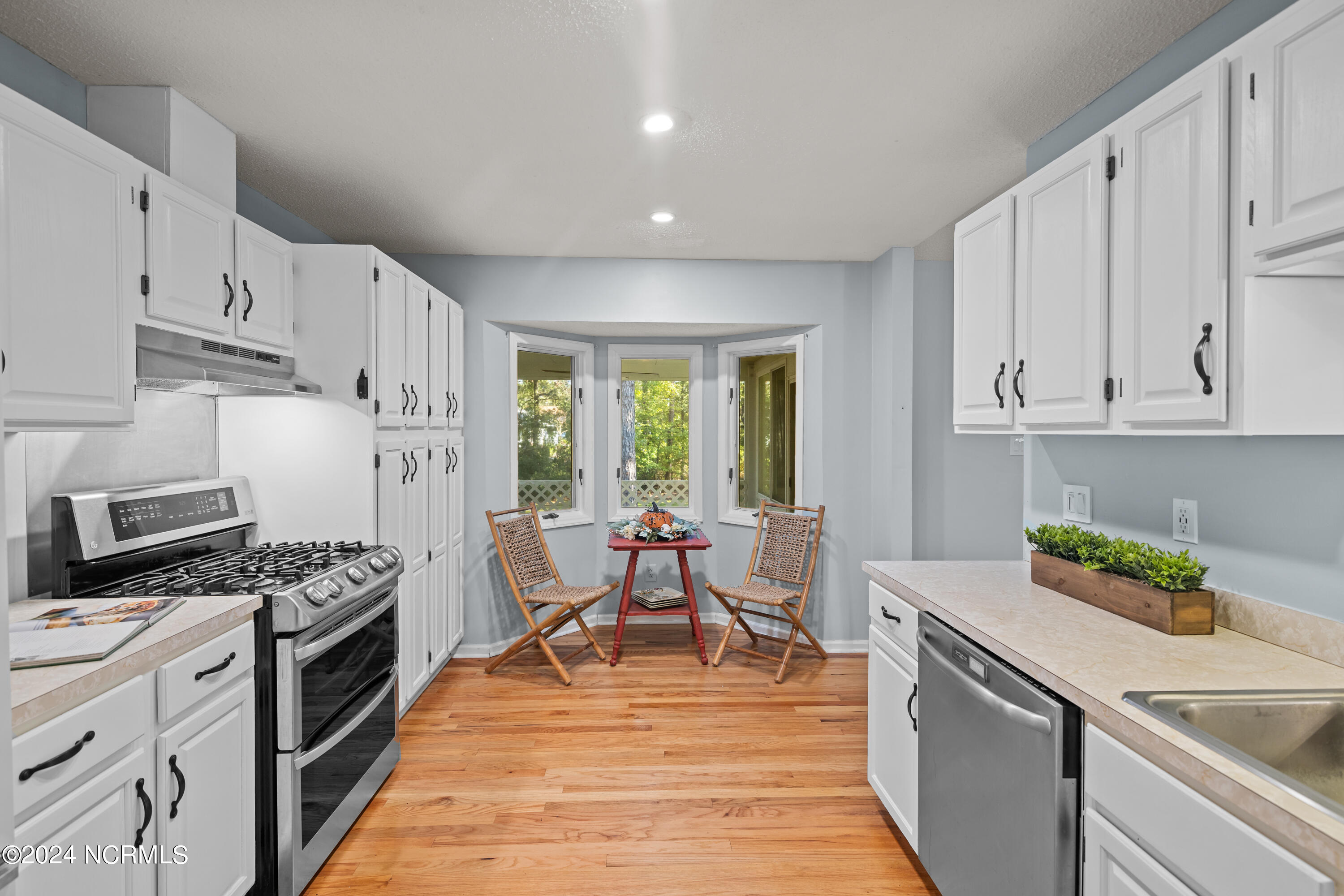 816 Helm Drive New Bern, NC 28560 - Photo 12 of 44 29-print-BLS_0051