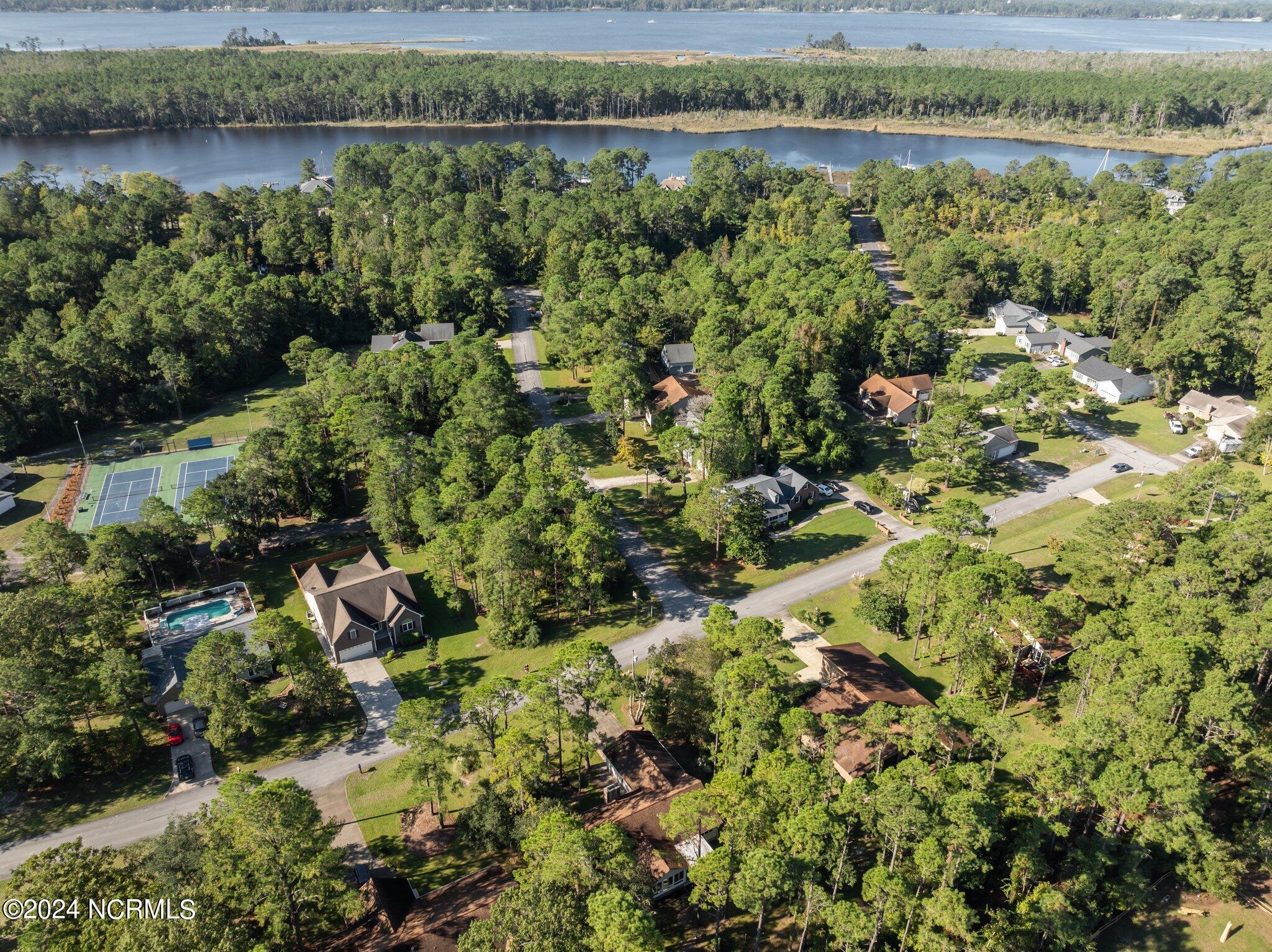 816 Helm Drive New Bern, NC 28560 - Photo 44 of 44 48-web-or-mls-DJI_0343