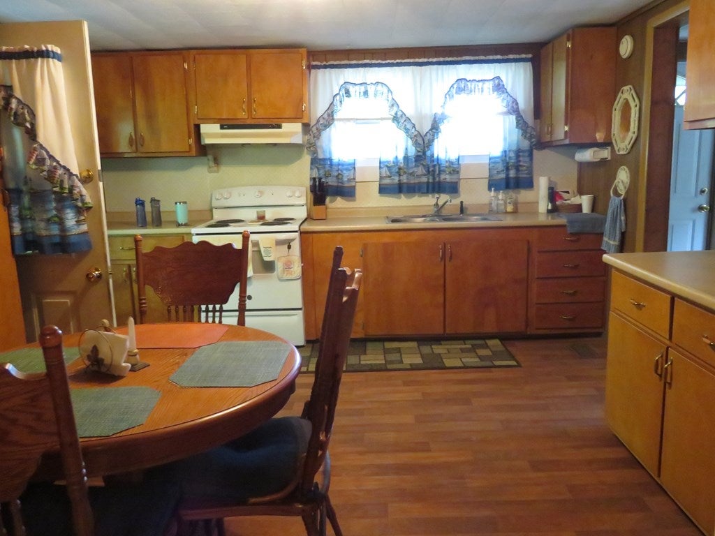 4103 Horton Ridge Road Swords Creek, VA 24649 - Photo 8 of 14 Gallery Image 8