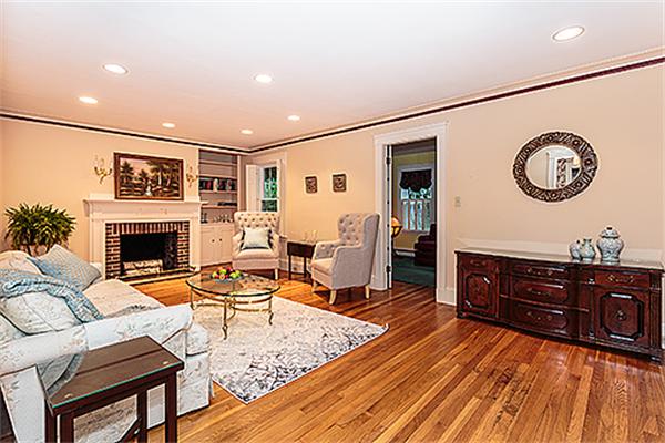 59 Stults Road Belmont, MA 02478 - Photo 3 of 17 Gallery Image 3