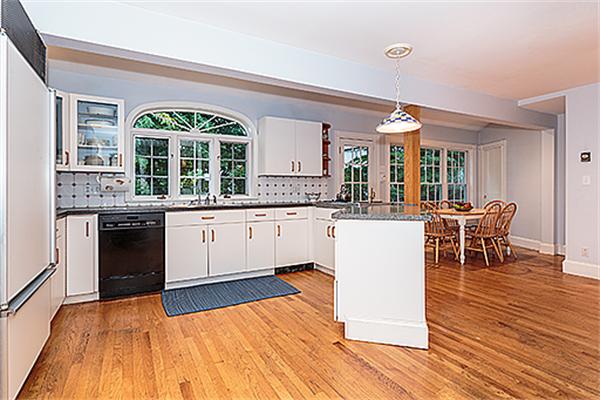 59 Stults Road Belmont, MA 02478 - Photo 7 of 17 Gallery Image 7