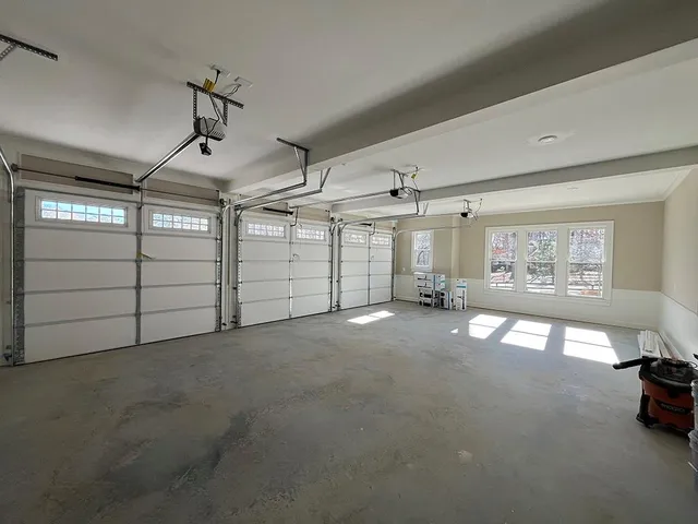 a view of a garage