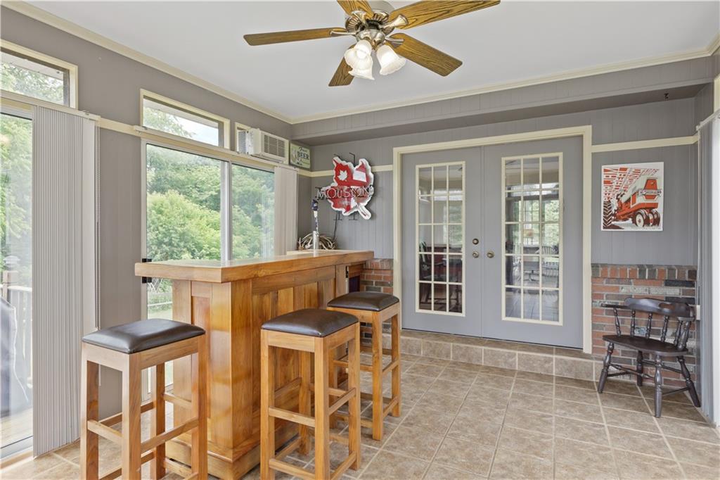 452 School Road Clinton, PA 15026 - Photo 16 of 25 Gallery Image 16