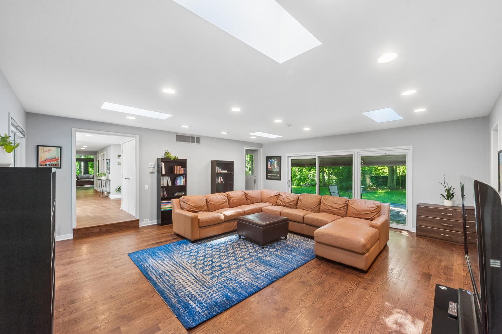 3035 Blackthorn Road Riverwoods, IL 60015 - Photo 14 of 46