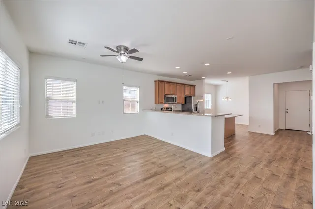 $423,000 | 7600 Baluster Court, Las Vegas, NV 89149