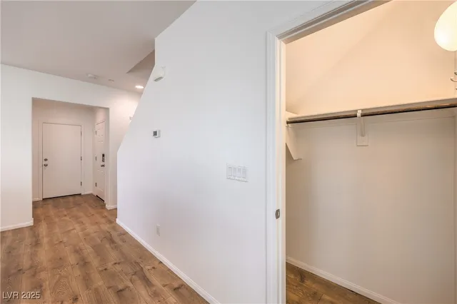 $423,000 | 7600 Baluster Court, Las Vegas, NV 89149