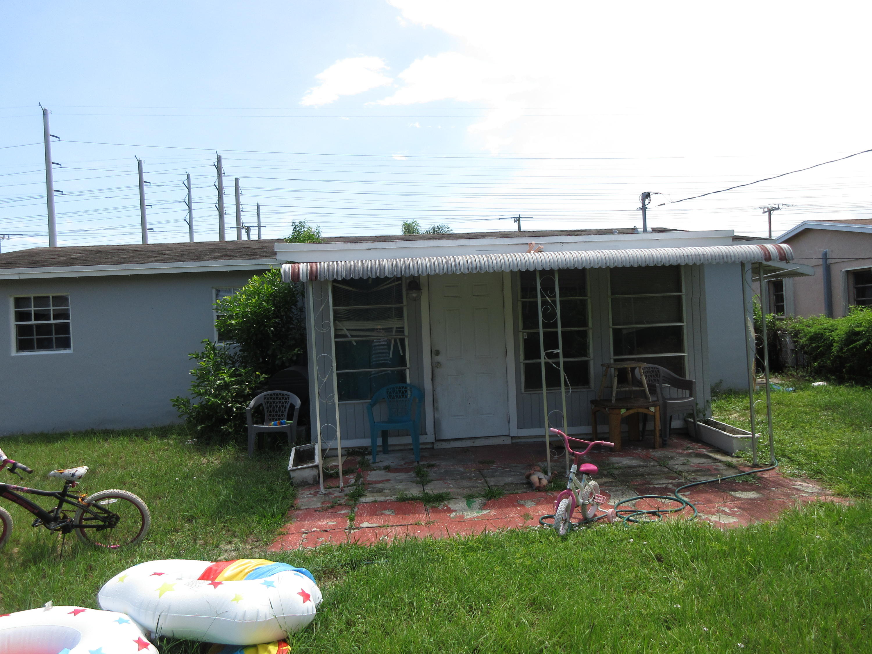 1130 West 1st Street Riviera Beach, FL 33404 - Photo 21 of 25 IMG_0327
