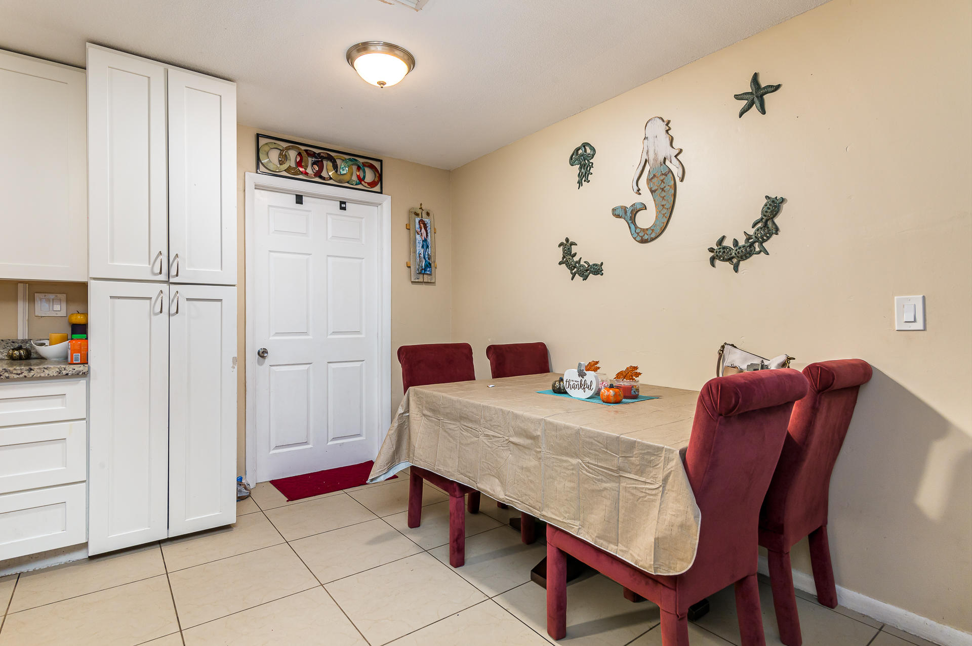 1130 West 1st Street Riviera Beach, FL 33404 - Photo 4 of 25 photo-19