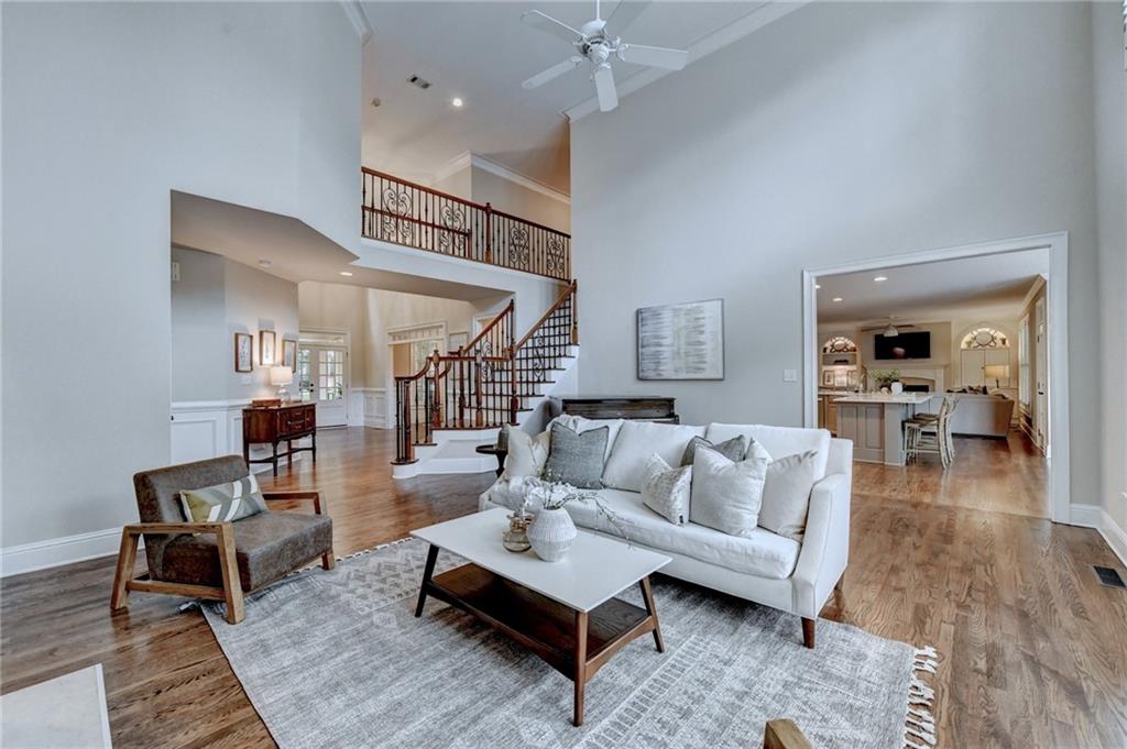 4871 Tarry Post Lane Suwanee, GA 30024 - Photo 19 of 131