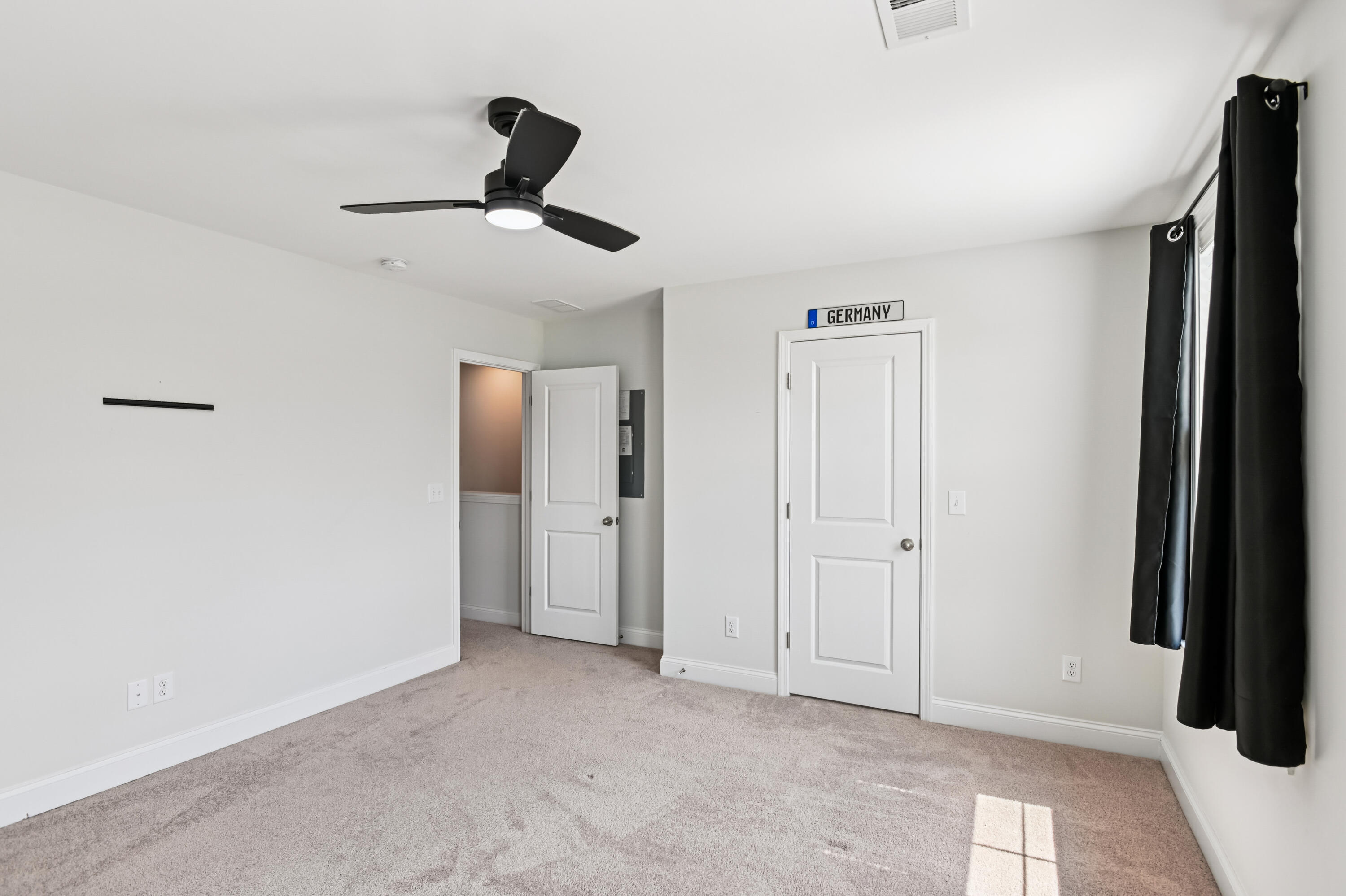 401 Stoneleigh Lane Moncks Corner, SC 29461 - Photo 23 of 32 Secondary Bedroom