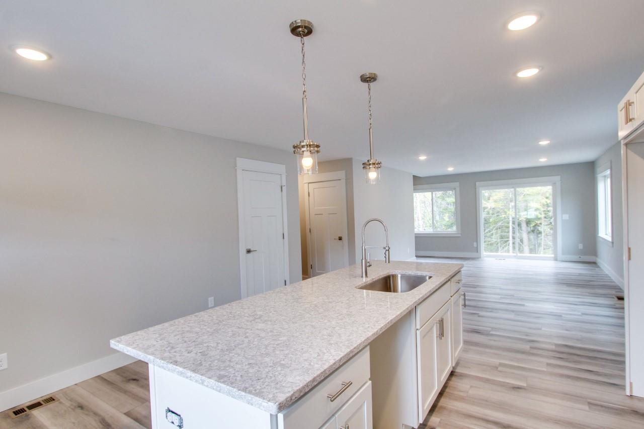 9246 South Flaska Cedar, MI 49621 - Photo 6 of 19 1916561-5.JPG