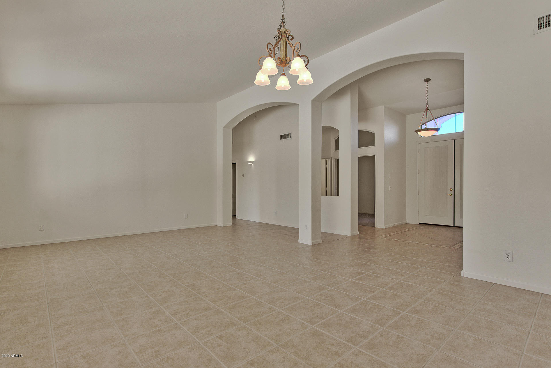 3355 East Kimball Road Gilbert, AZ 85297 - Photo 13 of 47 13 (1)
