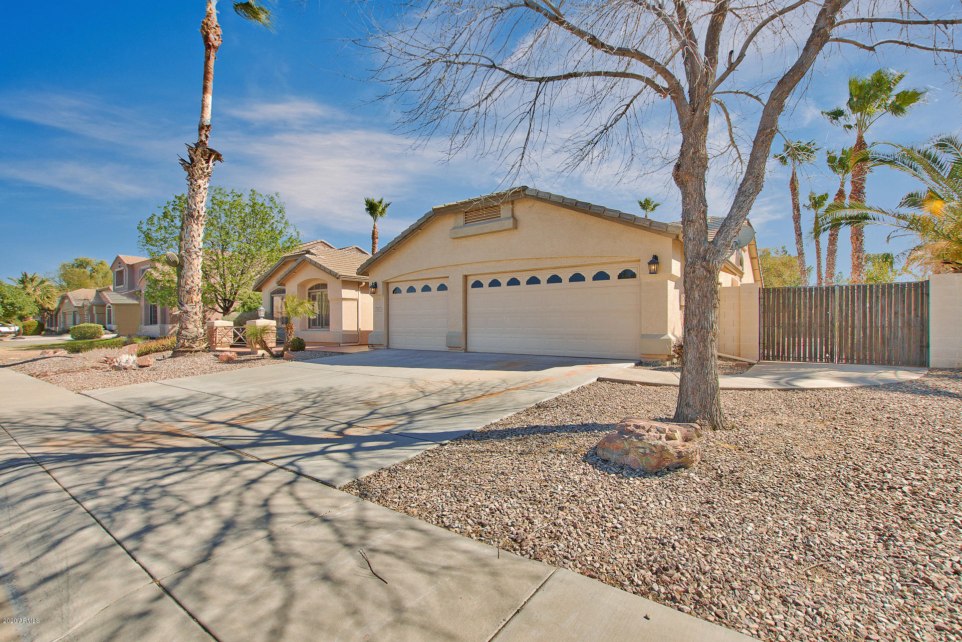 3355 East Kimball Road Gilbert, AZ 85297 - Photo 3 of 47 03 (1)