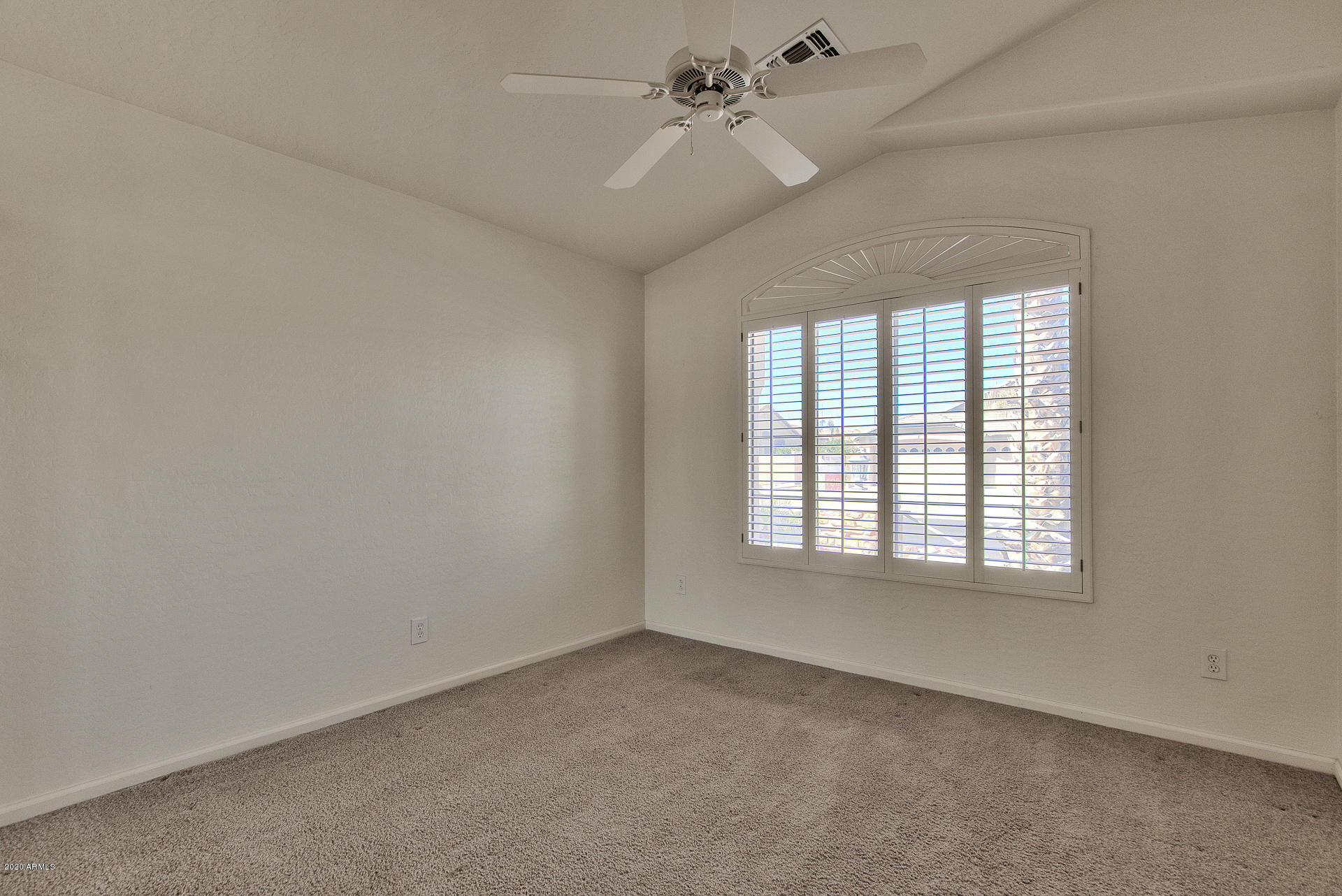 3355 East Kimball Road Gilbert, AZ 85297 - Photo 34 of 47 29 (2)
