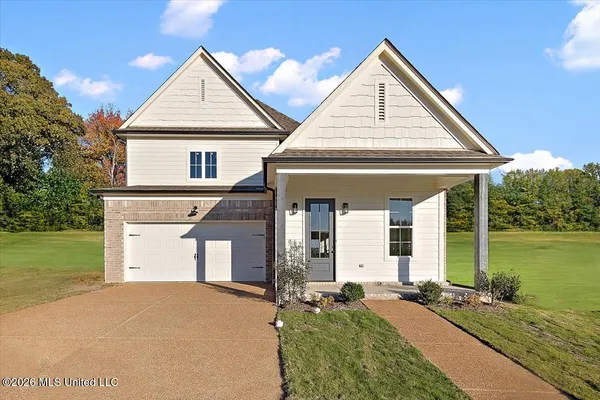 $388,900 | 970 Coahoma Court, Nesbit, MS 38651