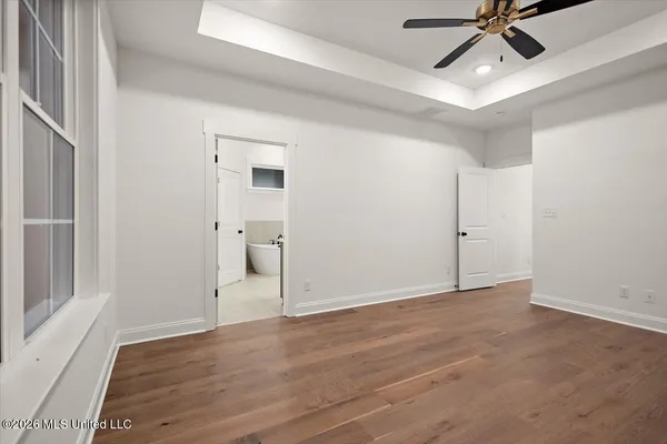$388,900 | 970 Coahoma Court, Nesbit, MS 38651