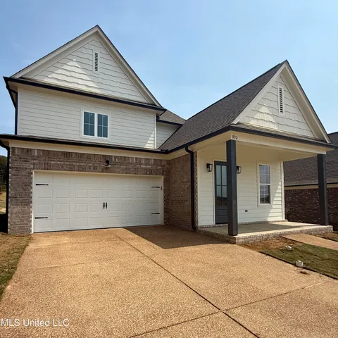 $388,900 | 970 Coahoma Court, Nesbit, MS 38651