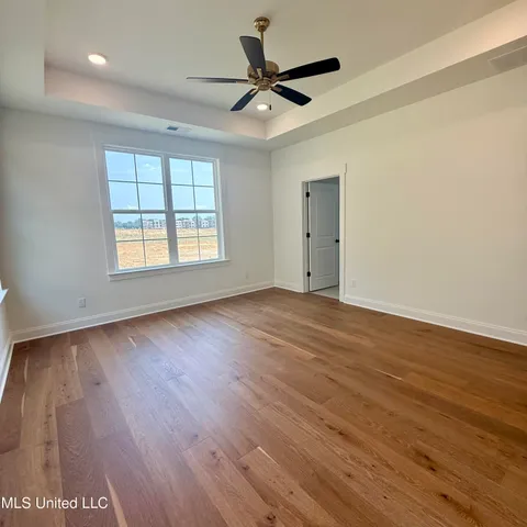 $388,900 | 970 Coahoma Court, Nesbit, MS 38651