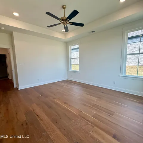 $388,900 | 970 Coahoma Court, Nesbit, MS 38651