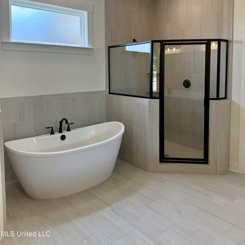 $388,900 | 970 Coahoma Court, Nesbit, MS 38651