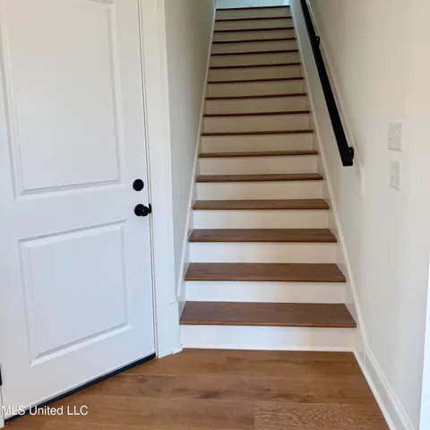 $388,900 | 970 Coahoma Court, Nesbit, MS 38651