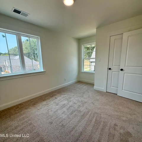 $388,900 | 970 Coahoma Court, Nesbit, MS 38651