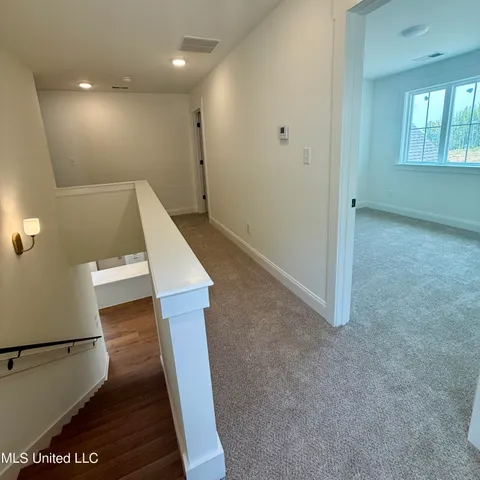 $388,900 | 970 Coahoma Court, Nesbit, MS 38651