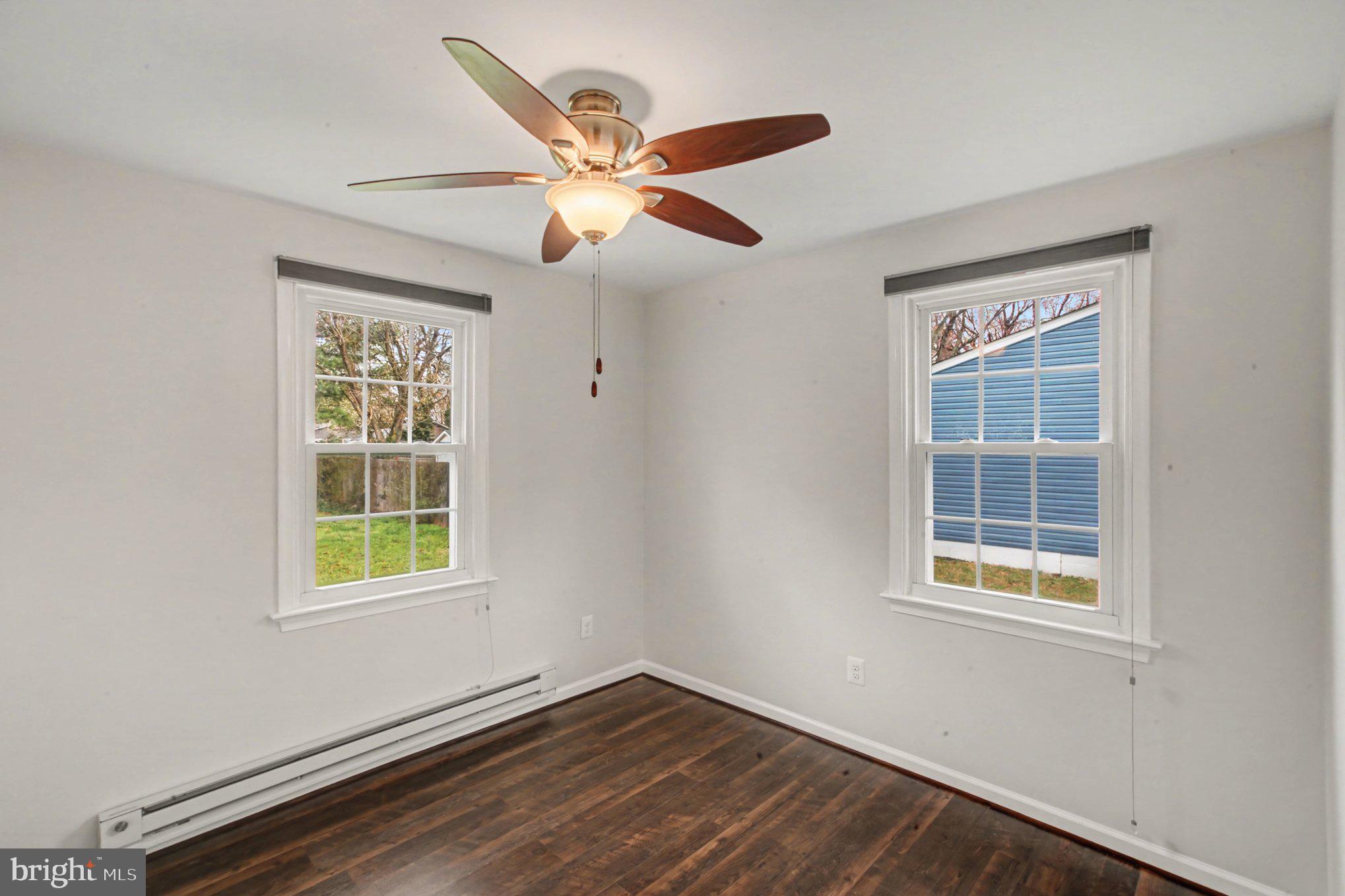 217 Locust Avenue Colonial Beach, VA 22443 - Photo 15 of 28