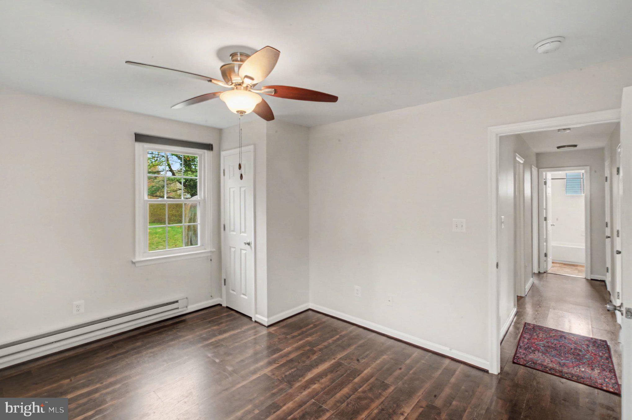 217 Locust Avenue Colonial Beach, VA 22443 - Photo 19 of 28