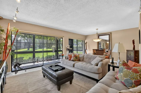 $549,000 | 6852 Willow Wood Drive, Unit 505, Boca Raton, FL 33434