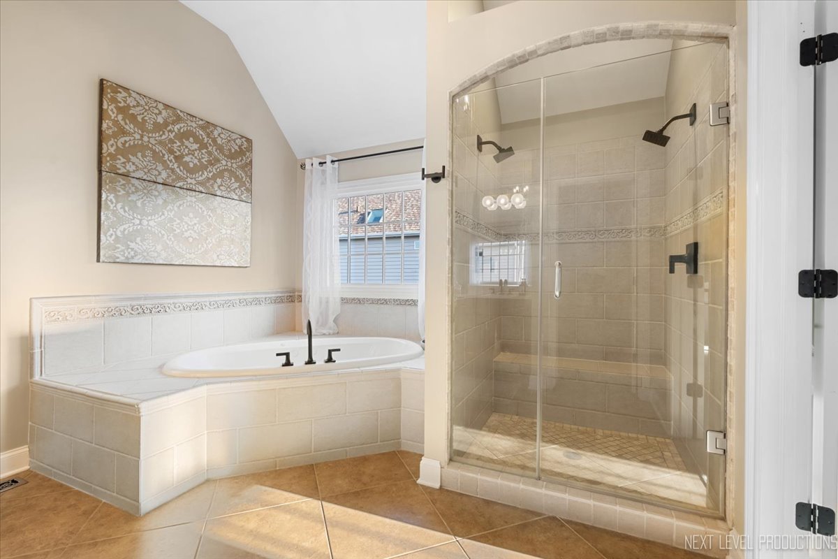 2437 Bird Lane Batavia, IL 60510 - Photo 28 of 48