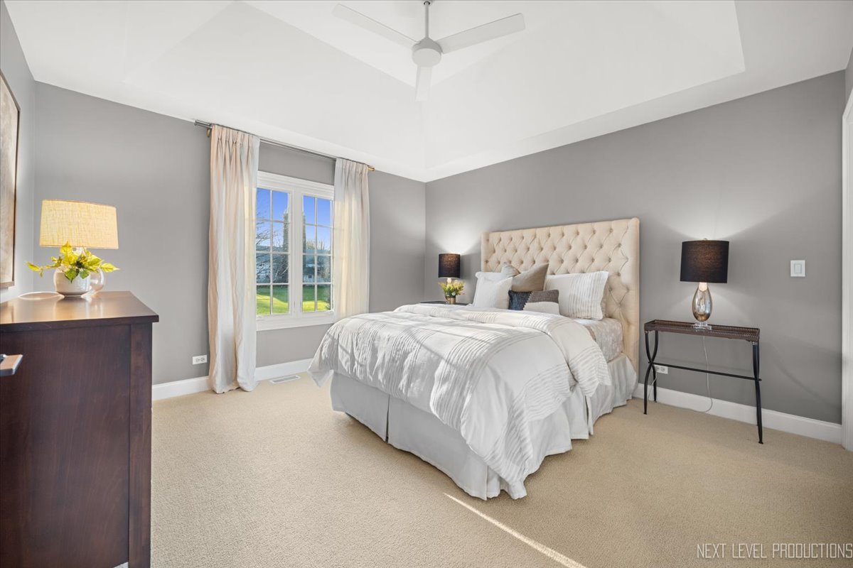 2437 Bird Lane Batavia, IL 60510 - Photo 34 of 48