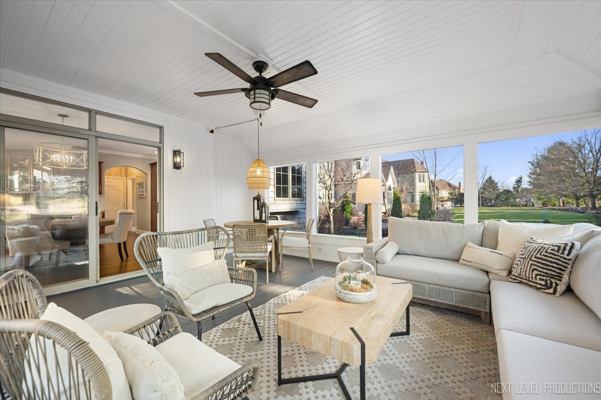 2437 Bird Lane Batavia, IL 60510 - Photo 10 of 48