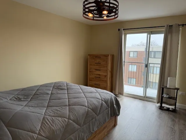 $199,000 | 5506 Lincoln Avenue, Unit 512, Morton Grove, IL 60053