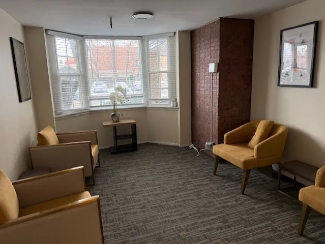 $199,000 | 5506 Lincoln Avenue, Unit 512, Morton Grove, IL 60053