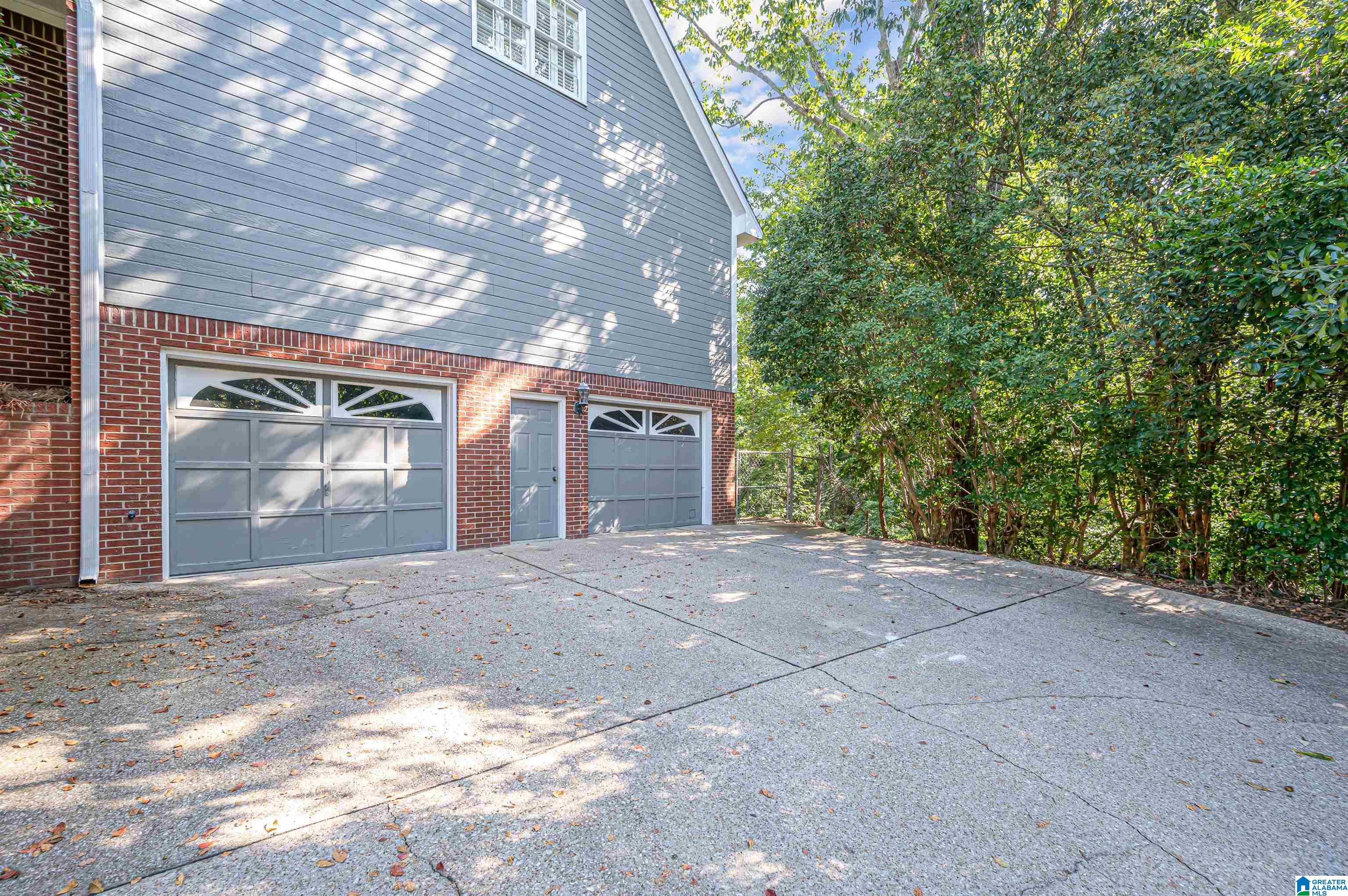 3914 Spring Valley Road Birmingham, AL 35223 - Photo 39 of 45