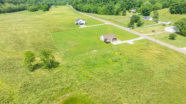 a picture of a room with lots of lights