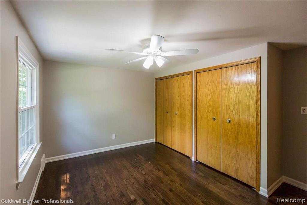 29075 Summerwood Road Farmington, MI 48334 - Photo 32 of 41