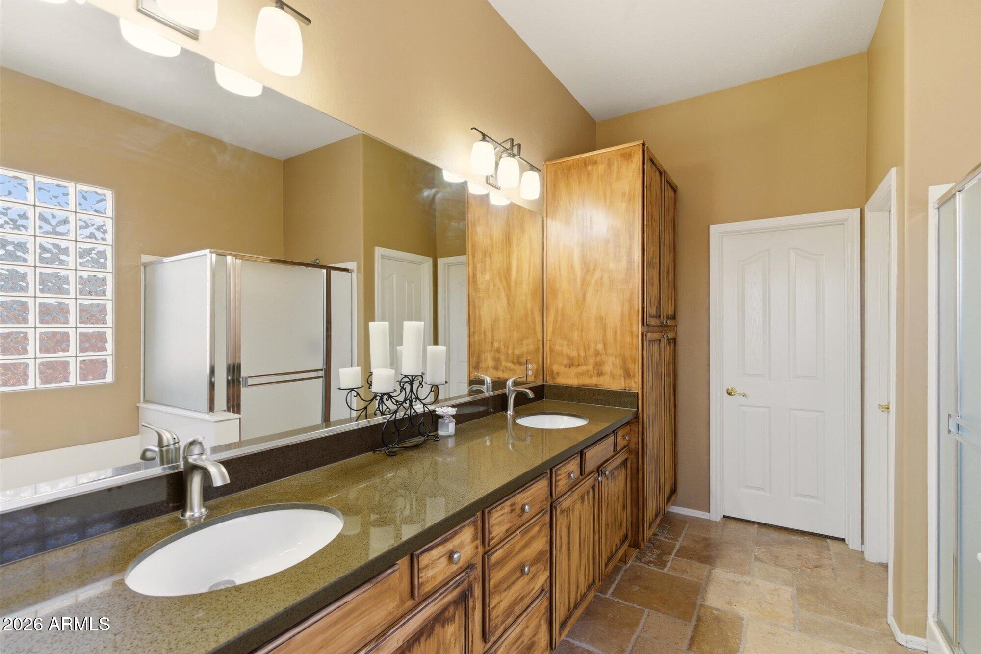 4821 East Kirkland Road Phoenix, AZ 85054 - Photo 18 of 29 14-