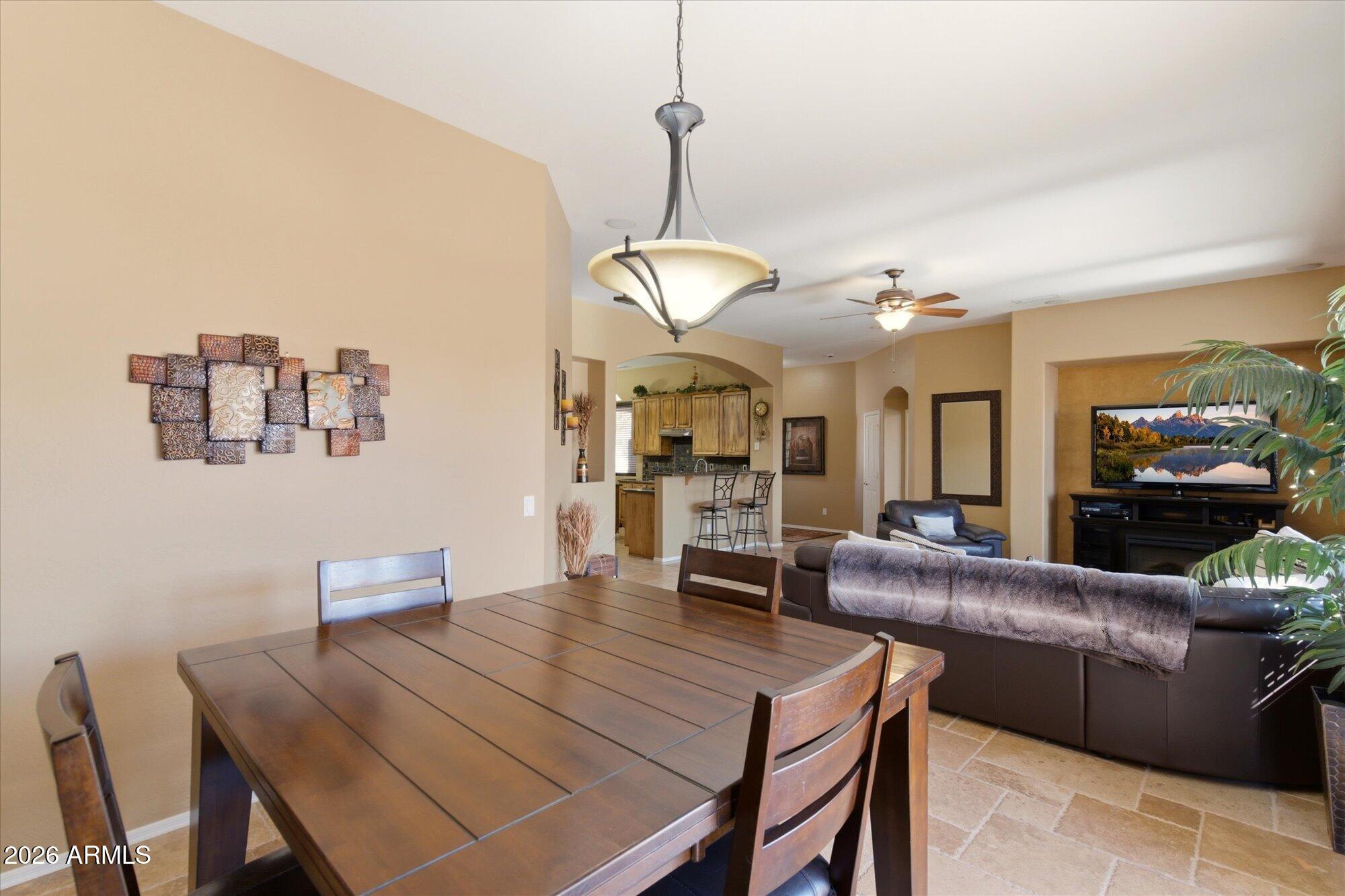 4821 East Kirkland Road Phoenix, AZ 85054 - Photo 10 of 29 06-