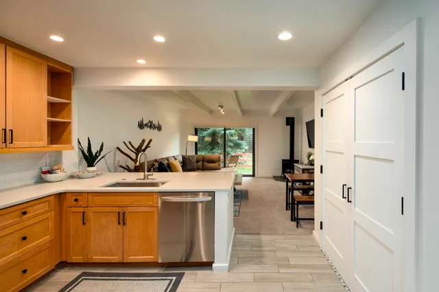 $1,195,000 | 126 Bird Drive, Unit 6, Ketchum, ID 83340