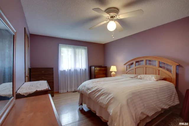 $225,000 | 4006 Pine Ridge Drive, Quincy, IL 62305