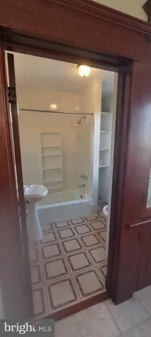 $2,495 | 7318 Woodbine Road, Woodbine, MD 21797