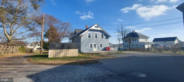 $2,495 | 7318 Woodbine Road, Woodbine, MD 21797