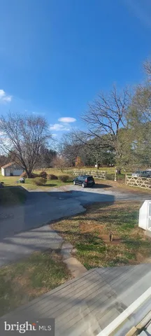 $2,495 | 7318 Woodbine Road, Woodbine, MD 21797