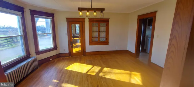 $2,495 | 7318 Woodbine Road, Woodbine, MD 21797