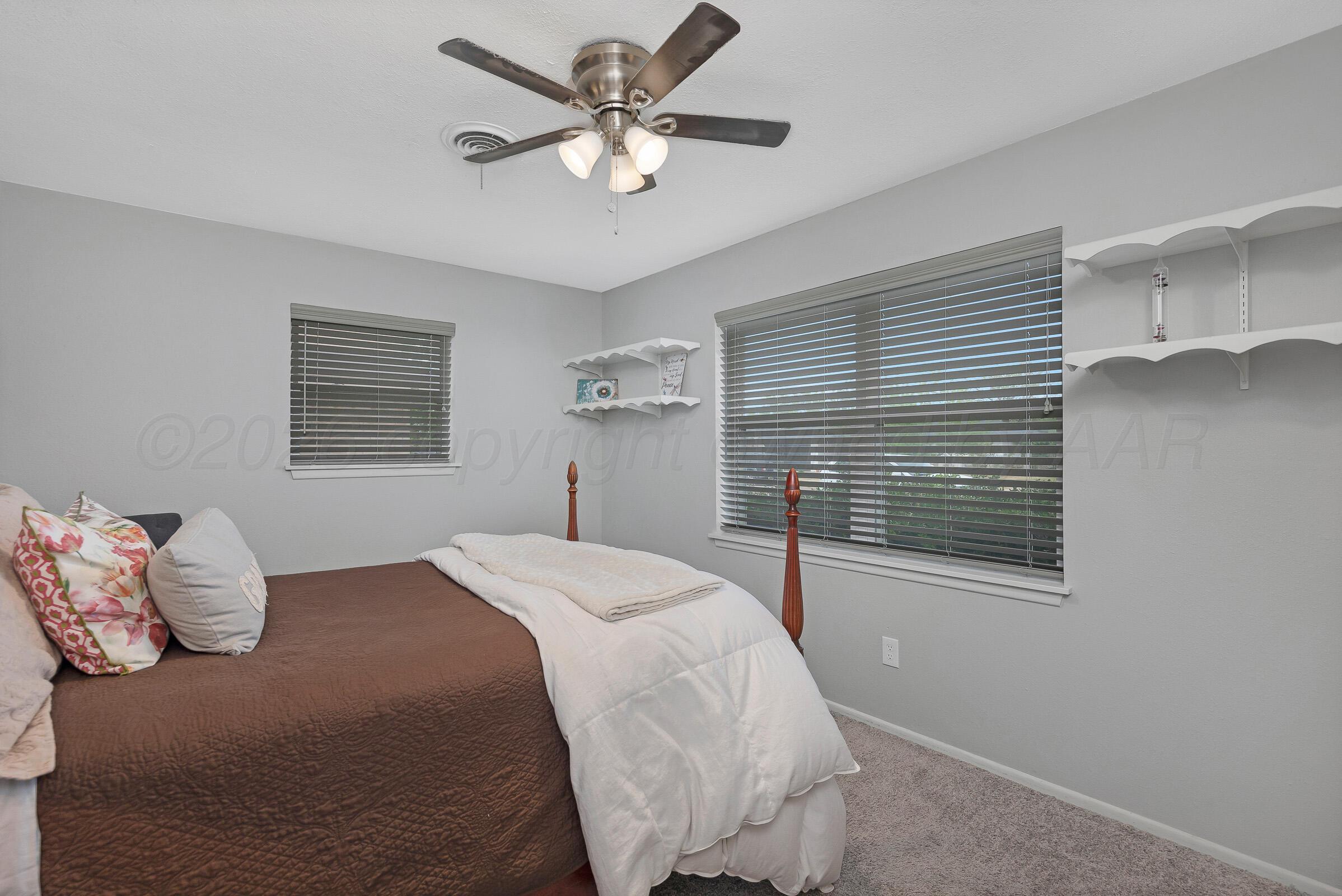 2813 Porter Drive Amarillo, TX 79110 - Photo 20 of 28 21-Bedroom 2 view 2