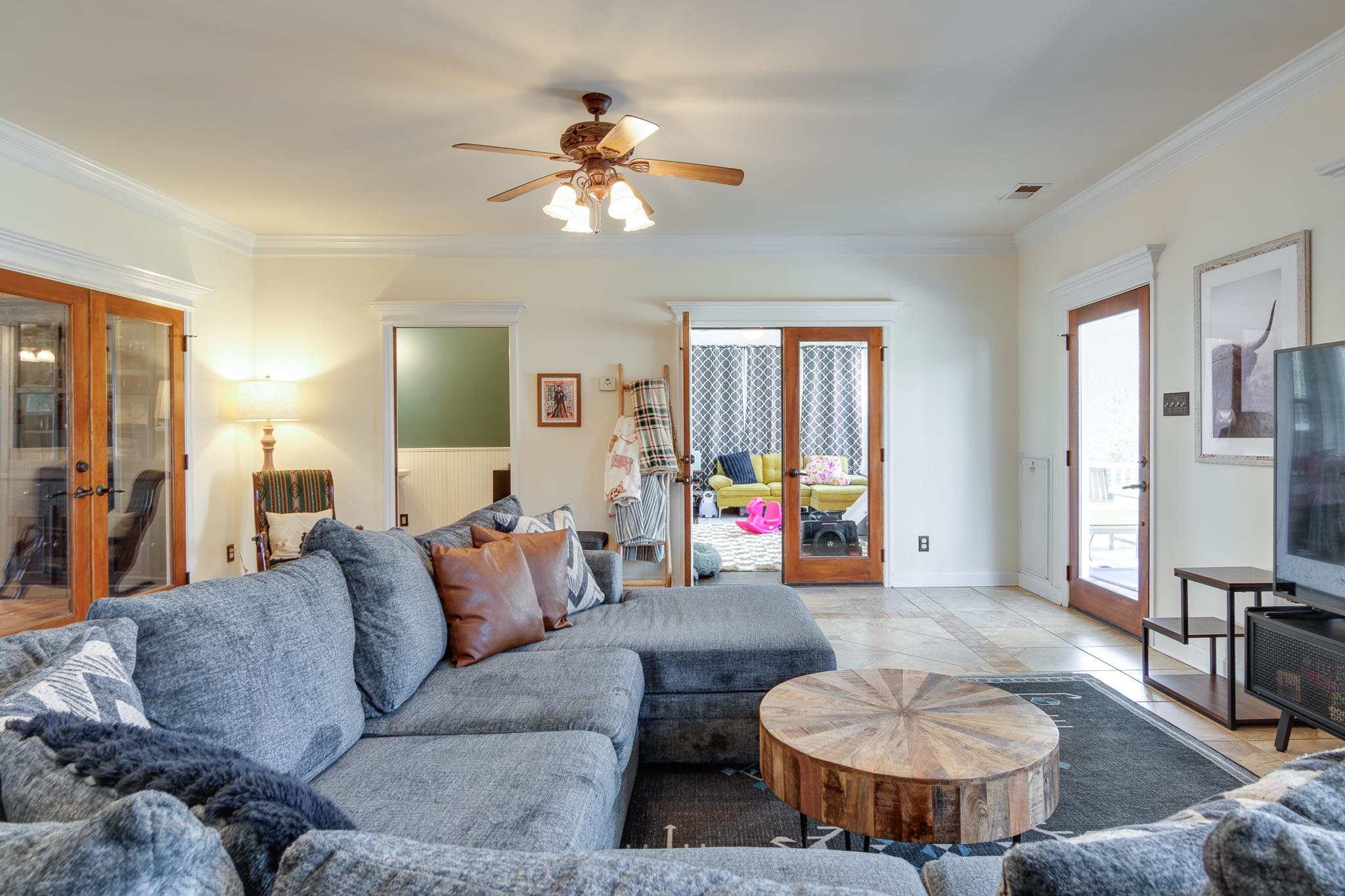 4019 Fonta Road Bartlett, TN 38135 - Photo 28 of 39 a living room with furniture and a wooden floor