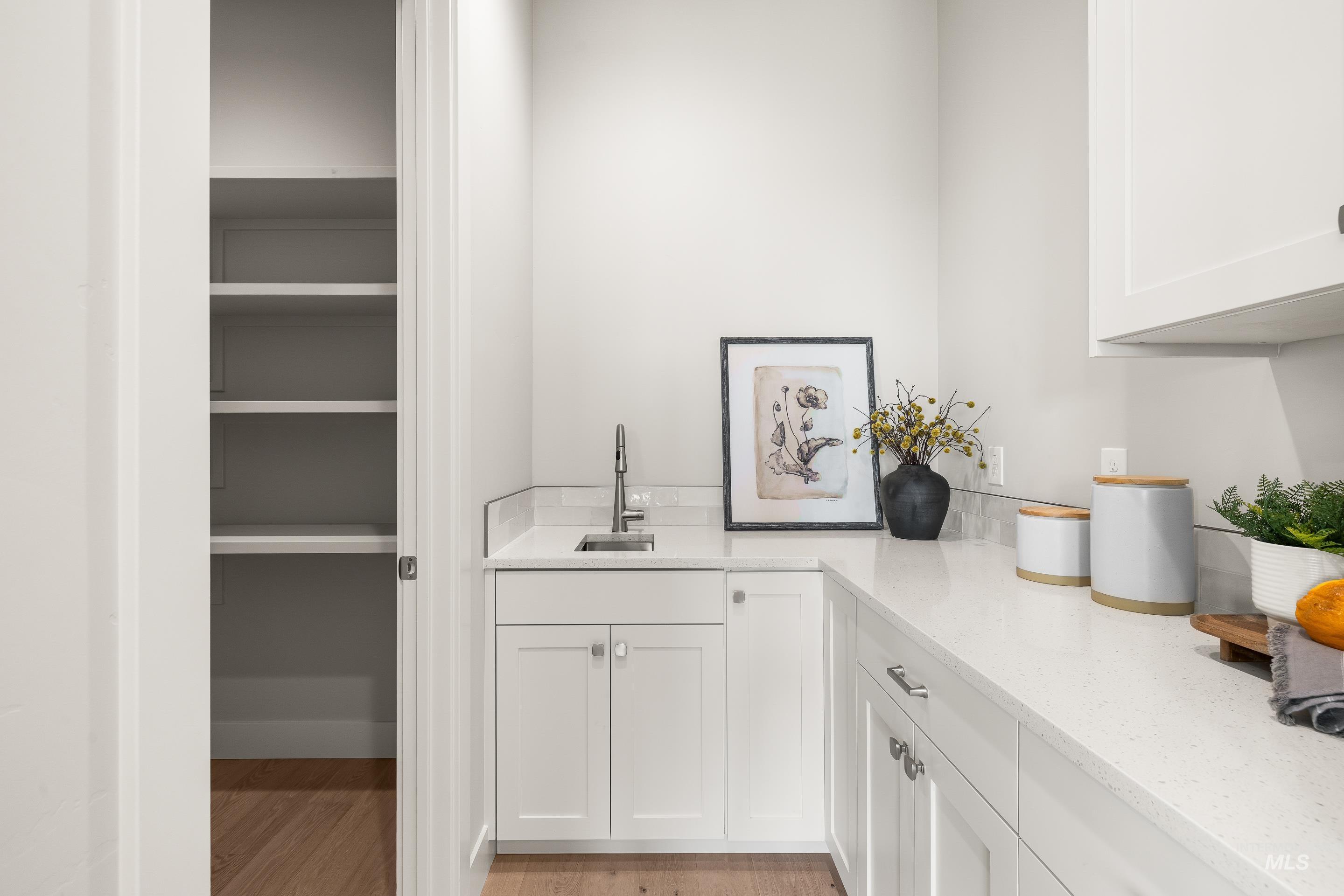 7071 Loggers Lp Road Star, ID 83669 - Photo 14 of 48