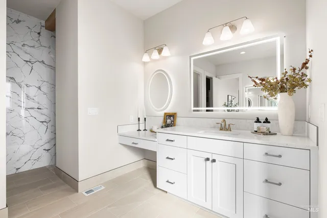 $1,199,000 | 7071 Loggers Lp Road, Star, ID 83669